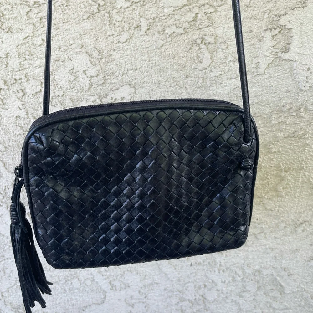Crossbody bag
